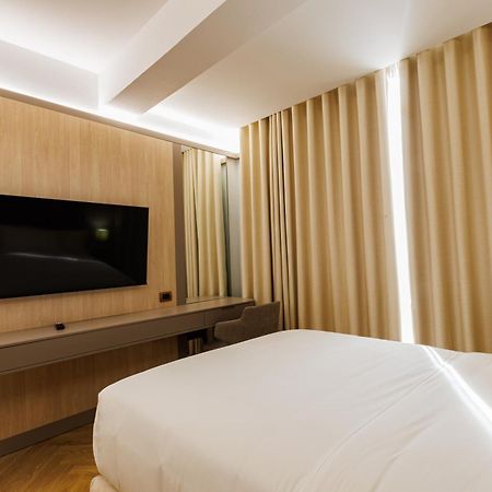 Hotel Fieri Bagian luar foto