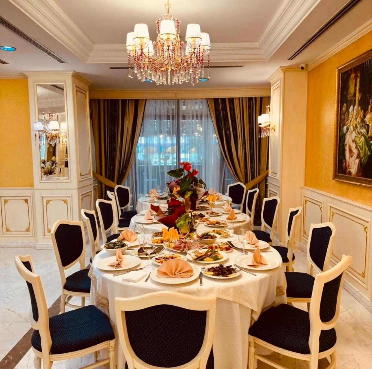 Hotel Fieri Bagian luar foto