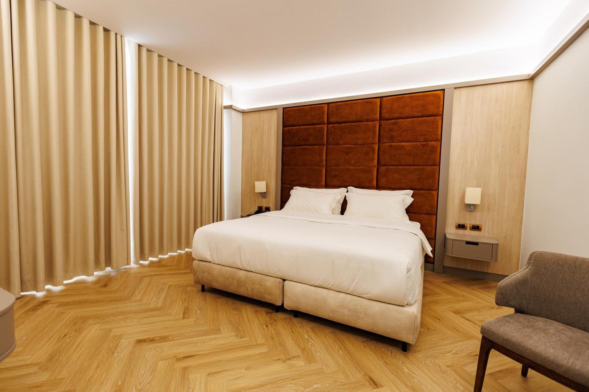 Hotel Fieri Bagian luar foto