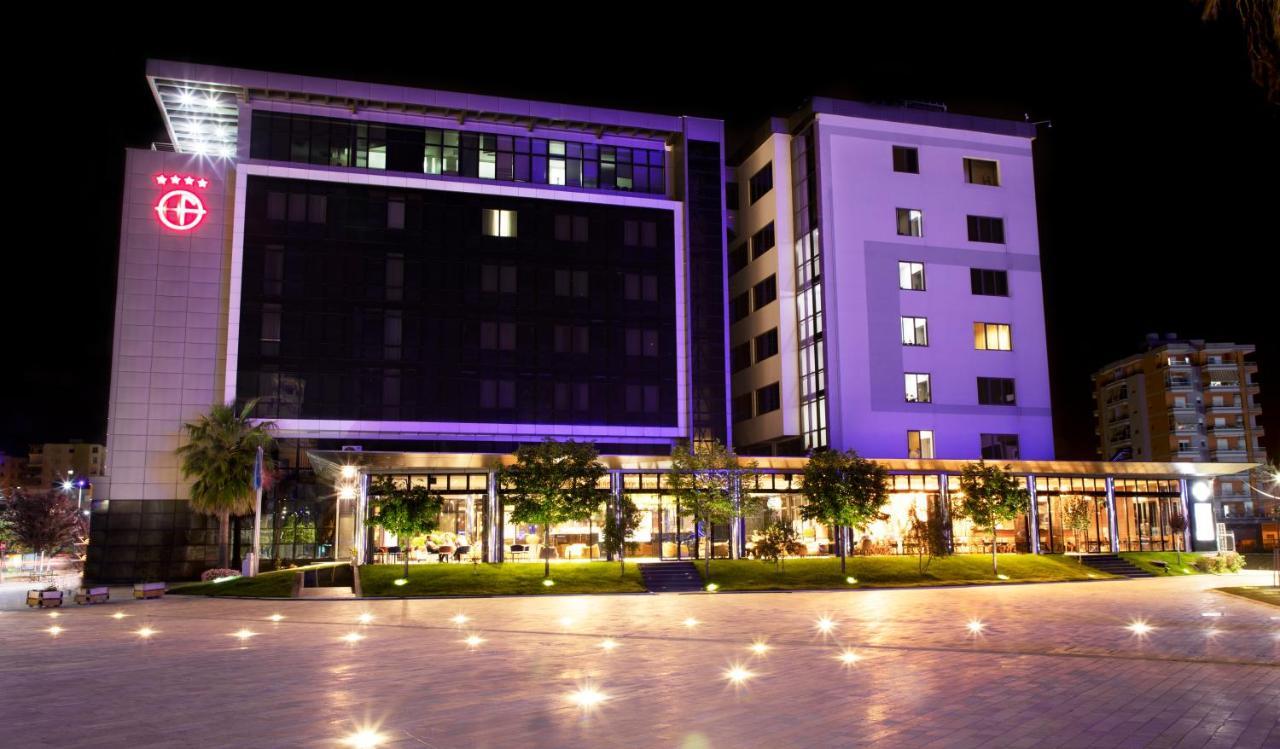 Hotel Fieri Bagian luar foto