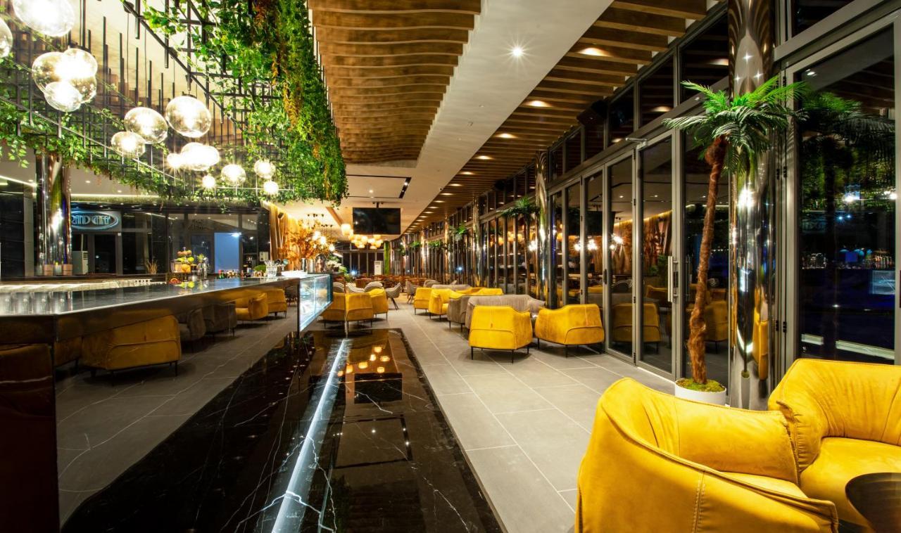 Hotel Fieri Bagian luar foto